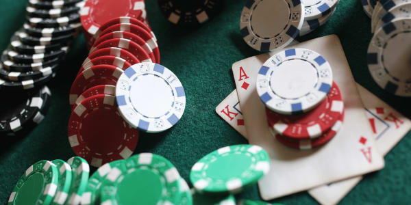 Aplikasi Permainan Poker Wang Sebenar untuk Pengguna iOS